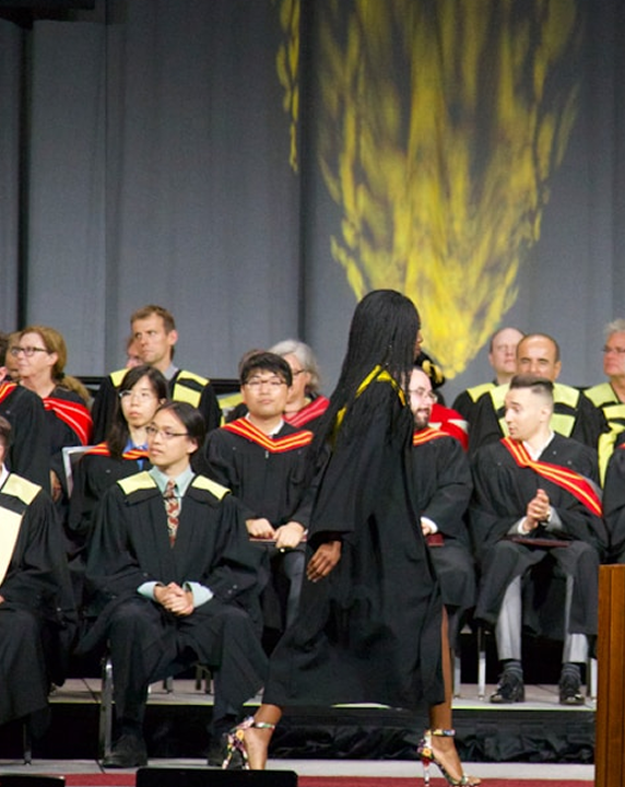 Egresados y titulados